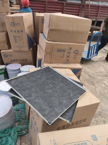 吊顶品牌，汉耐铁，兴铁，堡丽龙，奥德赛