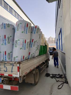 华美橡塑保温板