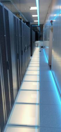 济南PVC防静电地板生产厂家